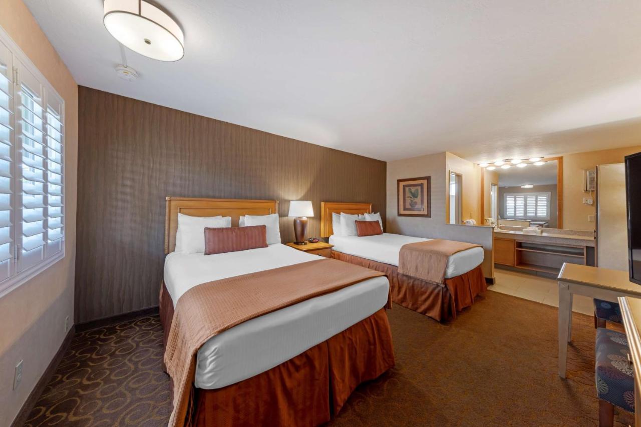 אנהיים Best Western Plus Pavilions מראה חיצוני תמונה