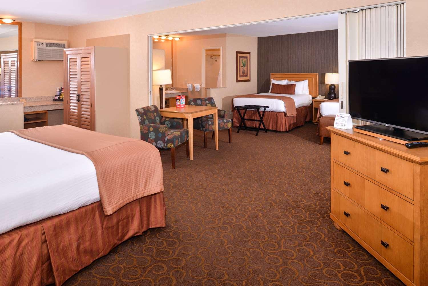 אנהיים Best Western Plus Pavilions מראה חיצוני תמונה