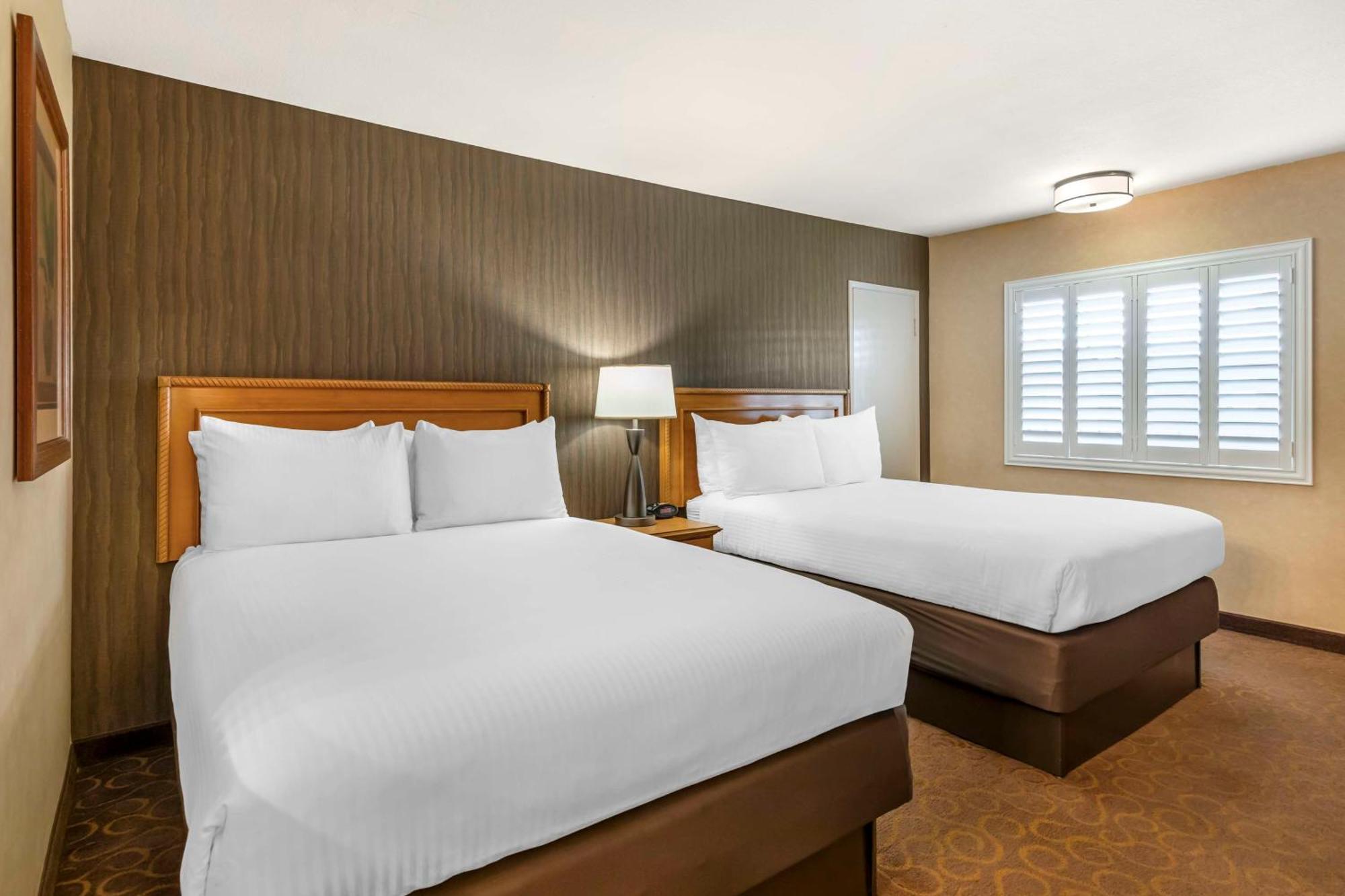אנהיים Best Western Plus Pavilions מראה חיצוני תמונה